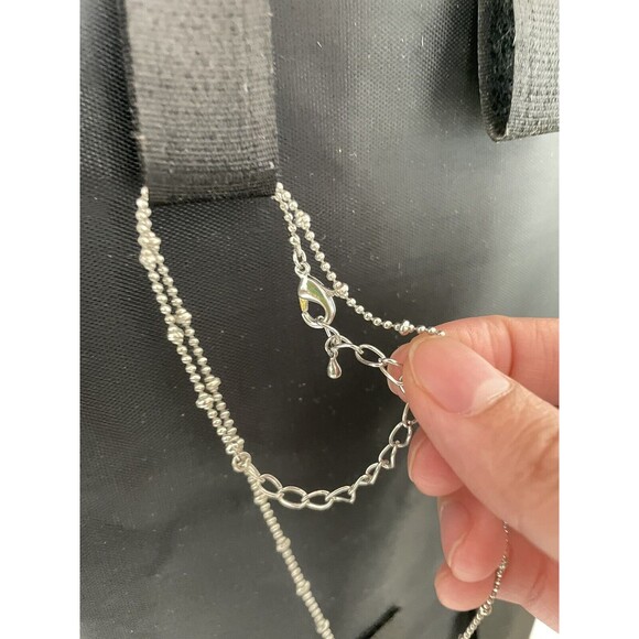 Silver Tone Necklace With Flip Flop Pink Flower Beach Sandal Pendant Jewelry - Picture 5 of 7